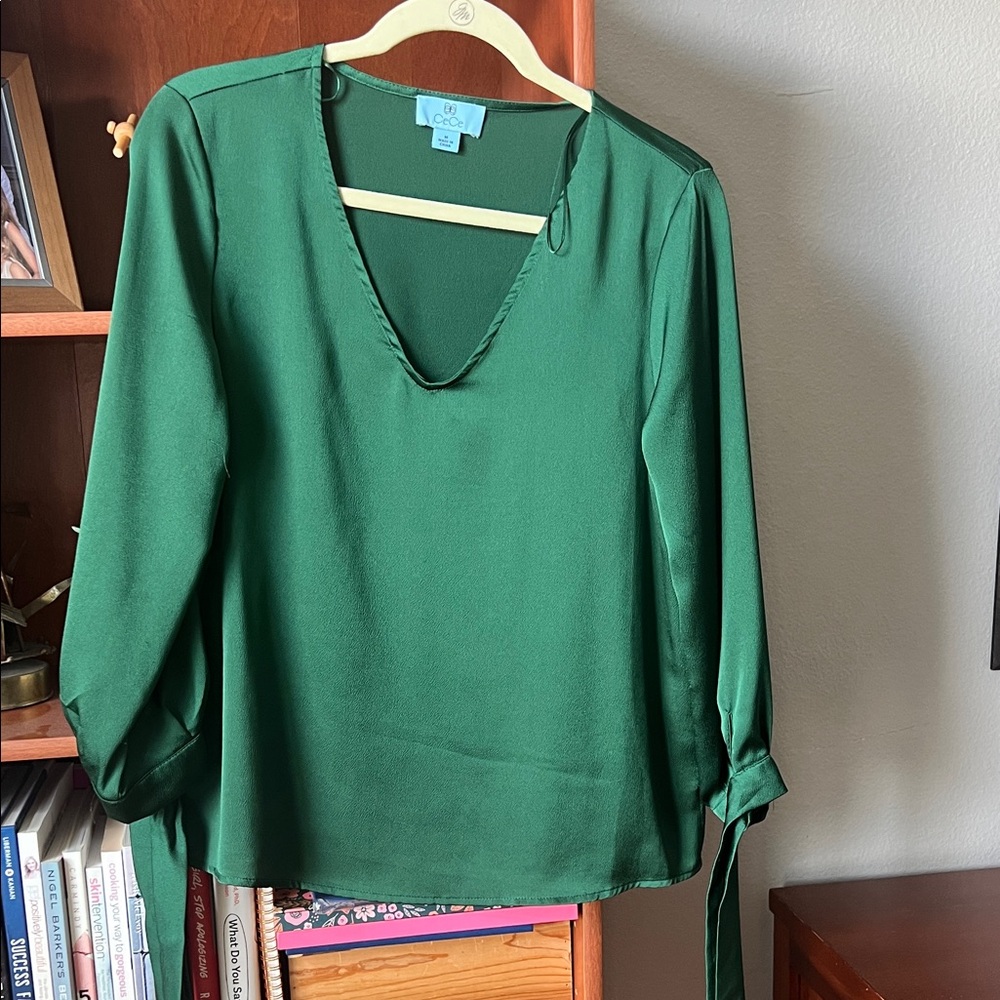 CeCe Emerald V-Neck Blouse